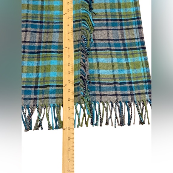 J. Jill Green Gray Wrap Midi Skirt
BIN #4 - Picture 4 of 6